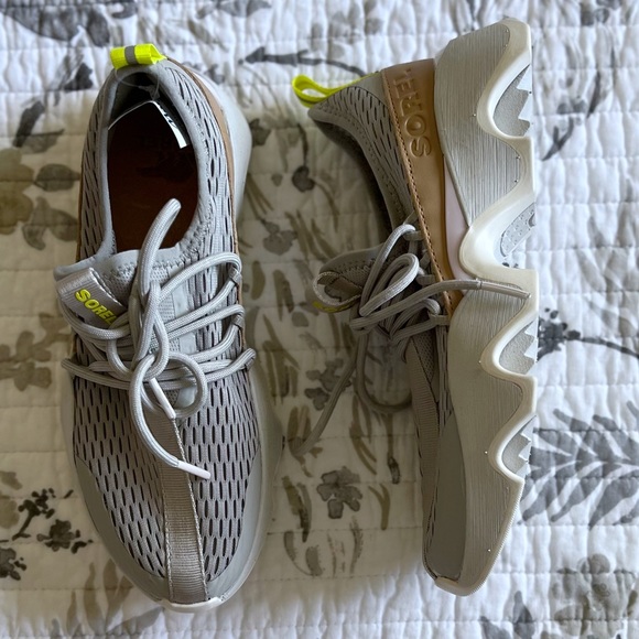 Sorel Women’s Kinetic™ Impact II Lace Sneaker in Dove/Sea Salt NWT • 6.5 - Picture 2 of 12
